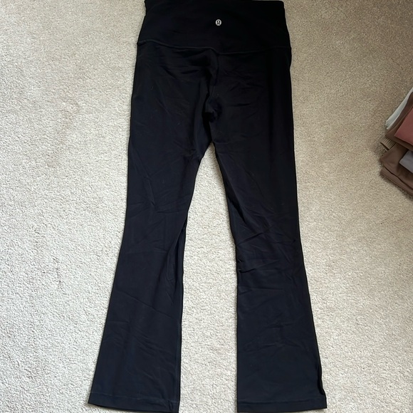 Lululemon Align High-rise mini-flare pant in size 8 Black - Picture 2 of 5